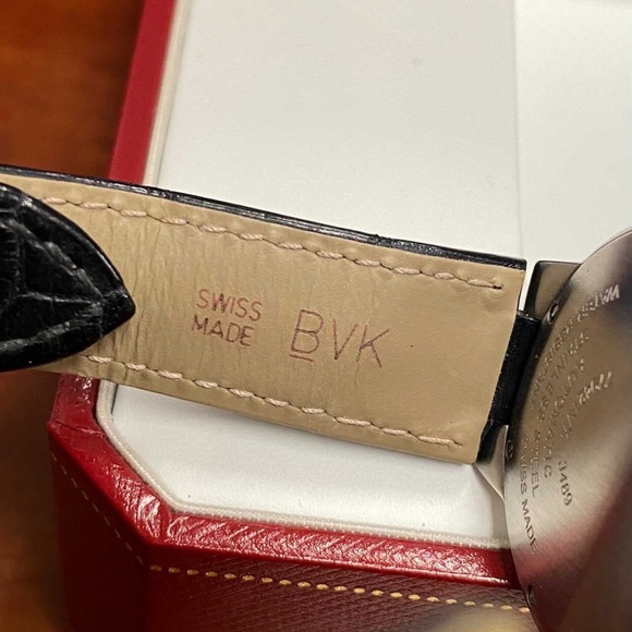 Ballon Bleu deCartier watch33 mm - Picture 6 of 11